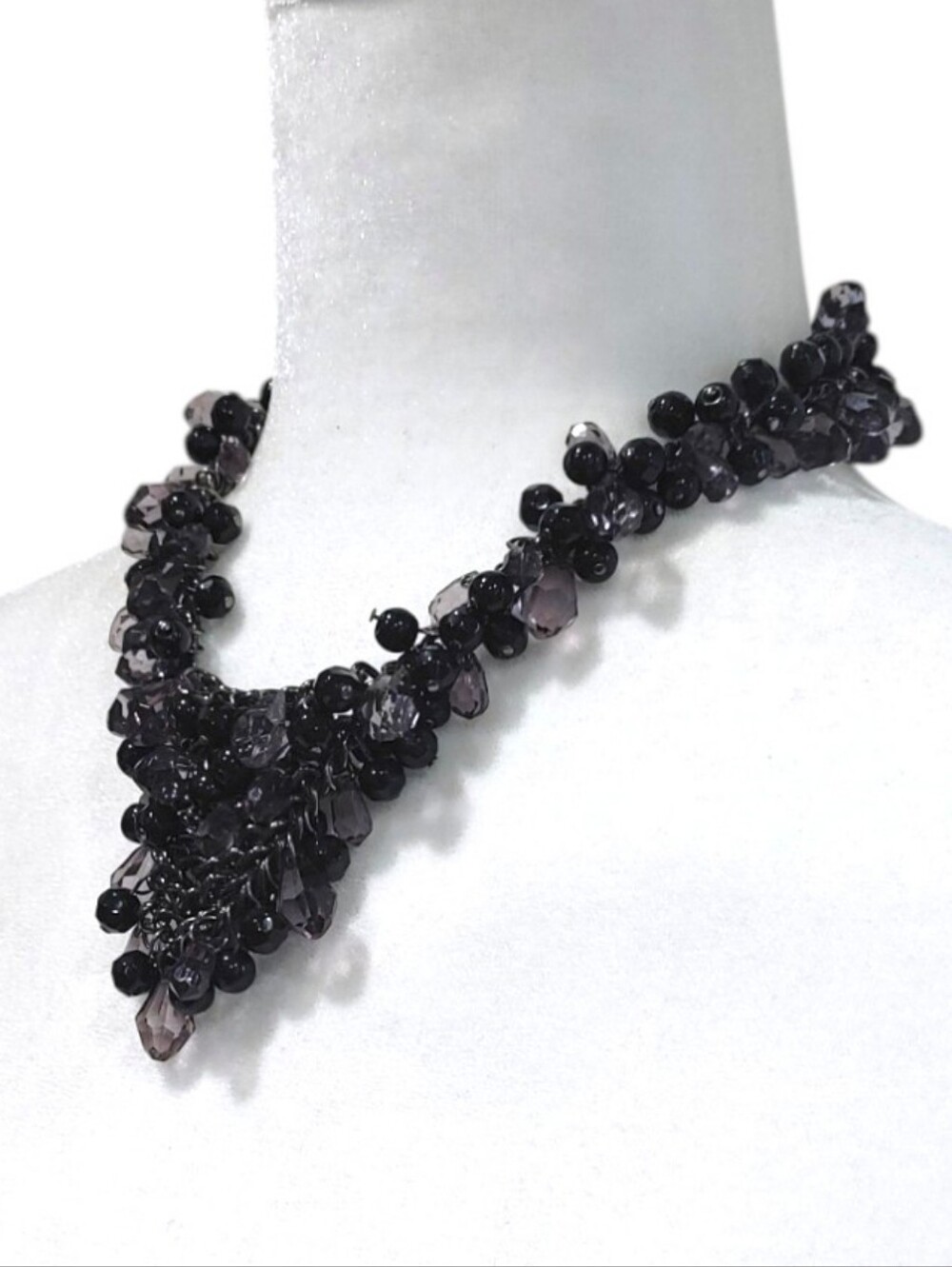 Chico's Chunky Black Gray Cluster Beaded Statement Necklace Fashion Jewelry - Picture 2 of 5